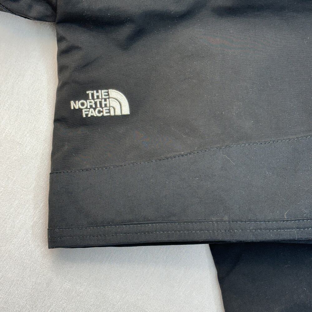 The North Face HyVent Insulated Ski Snowboard Cargo Pants Womens XS Regular